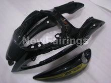 Cargar imagen en el visor de la galería, Black and Golden Factory Style - GSX1300R Hayabusa 08-20