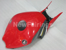 Cargar imagen en el visor de la galería, Black and Red ROCKSTAR - CBR1000RR 12-16 Fairing Kit -