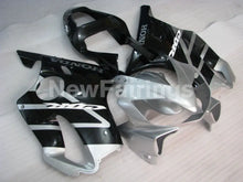 Cargar imagen en el visor de la galería, Black and Silver Factory Style - CBR600 F4i 01-03 Fairing