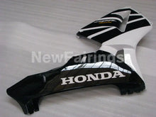 Cargar imagen en el visor de la galería, Black and White Factory Style - CBR600RR 05-06 Fairing Kit -