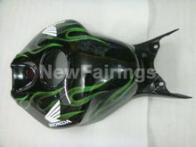 Cargar imagen en el visor de la galería, Black and Green Flame - CBR1000RR 06-07 Fairing Kit -