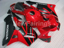 Cargar imagen en el visor de la galería, Black and Red Factory Style - CBR600RR 03-04 Fairing Kit -