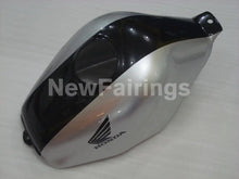 Cargar imagen en el visor de la galería, Black and Silver SevenStars - CBR600 F2 91-94 Fairing Kit -