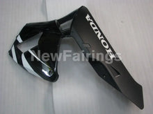 Cargar imagen en el visor de la galería, Black and White Factory Style - CBR600RR 05-06 Fairing Kit -