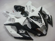 Cargar imagen en el visor de la galería, Black and White Factory Style - GSX - R1000 05 - 06 Fairing