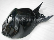 Cargar imagen en el visor de la galería, Black and White Shark - CBR1000RR 06-07 Fairing Kit -