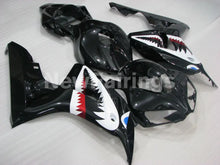 Cargar imagen en el visor de la galería, Black and White Shark - CBR1000RR 06-07 Fairing Kit -