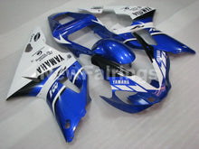 Cargar imagen en el visor de la galería, Blue and White Black Factory Style - YZF-R1 00-01 Fairing