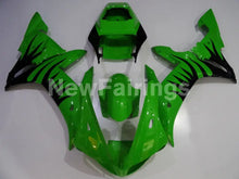 Cargar imagen en el visor de la galería, Green and Black Flame - YZF-R1 02-03 Fairing Kit - Vehicles