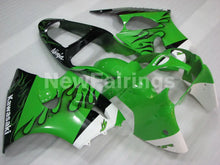 Cargar imagen en el visor de la galería, Green and Black Flame NINJA ZX 6R 00 02 Fairing Kit