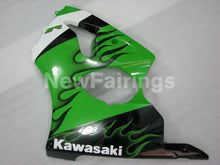 Cargar imagen en el visor de la galería, Green and Black Flame NINJA ZX 6R 00 02 Fairing Kit