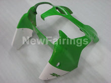 Cargar imagen en el visor de la galería, Green and Black Flame NINJA ZX 6R 00 02 Fairing Kit