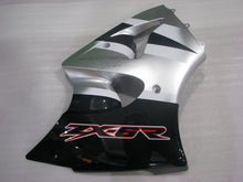 Cargar imagen en el visor de la galería, Silver and Black Factory Style - NINJA ZX-6R 00-02 Fairing Kit