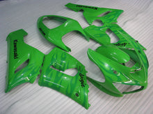 Cargar imagen en el visor de la galería, Green Flame - NINJA ZX-6R 05-06 Fairing Kit