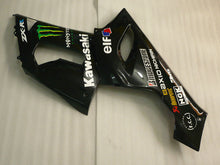 Cargar imagen en el visor de la galería, Black Monster - NINJA ZX-6R 05-06 Fairing Kit