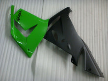 Cargar imagen en el visor de la galería, Green and Black Factory Style - NINJA ZX-10R 04-05 Fairing Kit