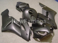 Cargar imagen en el visor de la galería, Matte Black No decals - CBR1000RR 04-05 Fairing Kit -