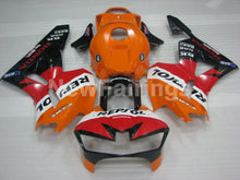 Cargar imagen en el visor de la galería, Orange Red and Black Repsol - CBR600RR 13-23 Fairing Kit -