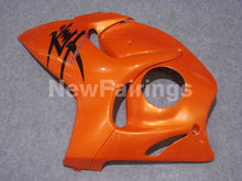 Cargar imagen en el visor de la galería, Orange with black decals Factory Style - GSX1300R Hayabusa