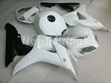 Cargar imagen en el visor de la galería, Pearl White and Black No decals - CBR1000RR 06-07 Fairing