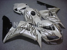 Cargar imagen en el visor de la galería, Pearl White and Black Grey Flame - CBR1000RR 06-07 Fairing