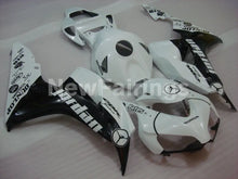 Cargar imagen en el visor de la galería, Pearl White and Black Jordan - CBR1000RR 06-07 Fairing Kit -