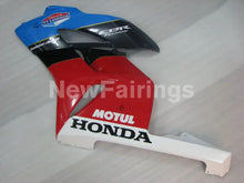 Cargar imagen en el visor de la galería, Red and White Blue MOTUL - CBR1000RR 04-05 Fairing Kit -