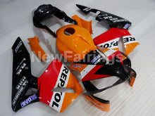 Cargar imagen en el visor de la galería, Red Orange and Black Repsol - CBR600RR 03-04 Fairing Kit -