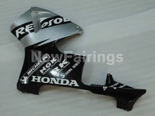 Cargar imagen en el visor de la galería, Silver and Black Repsol - CBR600RR 05-06 Fairing Kit -