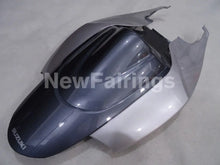 Cargar imagen en el visor de la galería, Silver Grey and Black Factory Style - GSX-R600 06-07