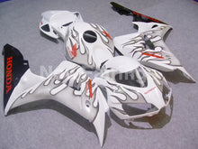 Cargar imagen en el visor de la galería, White and Black Grey Flame - CBR1000RR 06-07 Fairing Kit -