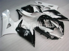 Cargar imagen en el visor de la galería, White and Black Factory Style - GSX - R1000 05 - 06 Fairing