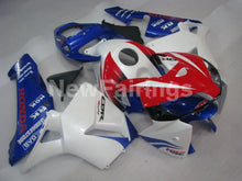 Cargar imagen en el visor de la galería, White Blue and Red Factory Style - CBR600RR 05-06 Fairing