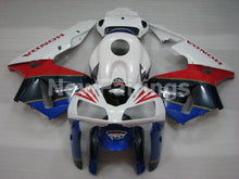 Cargar imagen en el visor de la galería, White Red and Blue Factory Style - CBR600RR 05-06 Fairing