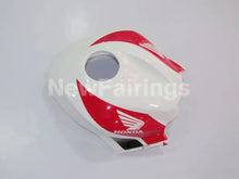 Cargar imagen en el visor de la galería, White and Red Factory Style - CBR600RR 09-12 Fairing Kit -
