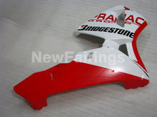 Cargar imagen en el visor de la galería, White and Red PRAMAC - CBR600RR 03-04 Fairing Kit - Vehicles