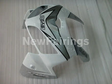 Cargar imagen en el visor de la galería, White and Silver Repsol - CBR600RR 05-06 Fairing Kit -