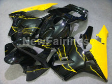 Cargar imagen en el visor de la galería, Yellow and Black No decals - CBR600RR 03-04 Fairing Kit -